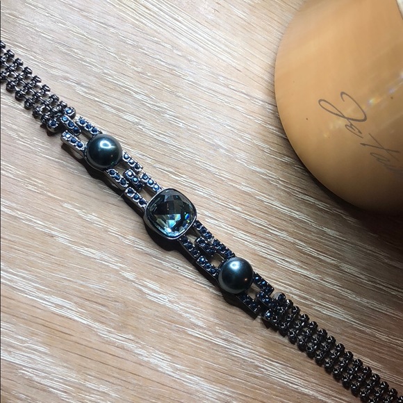 Givenchy Blue Crystal Pearl Gunmetal Choker - Picture 1 of 6